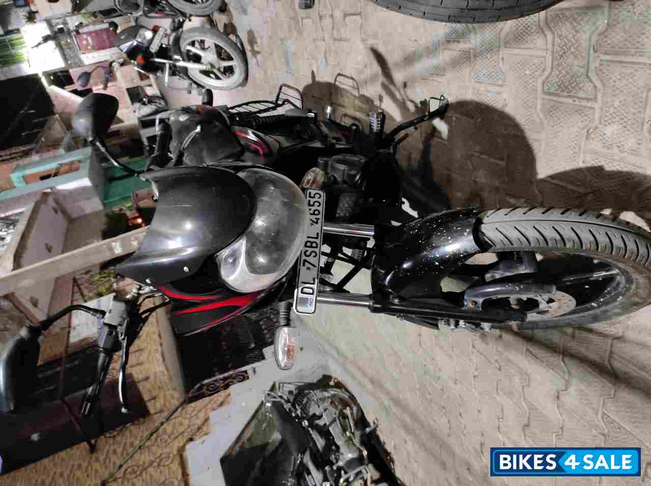 Black & Purple Bajaj Discover DTSi 150