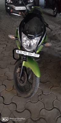 Green Honda CBF Stunner