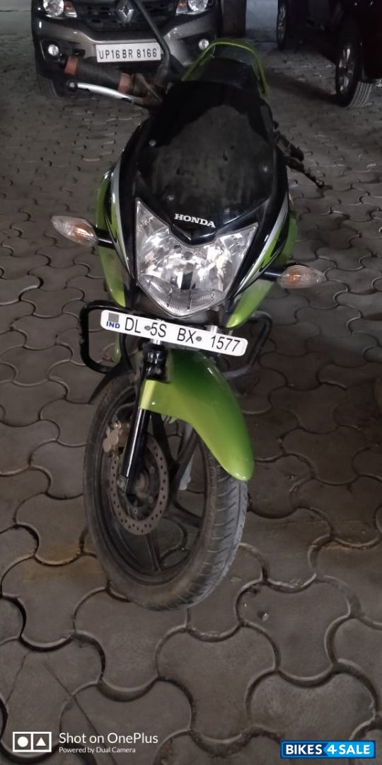Green Honda CBF Stunner