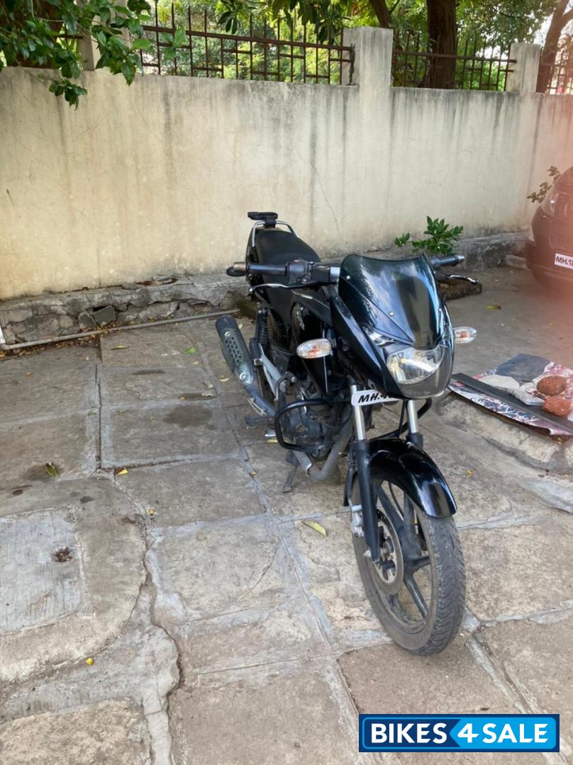 Black Bajaj Pulsar 150 DTSi