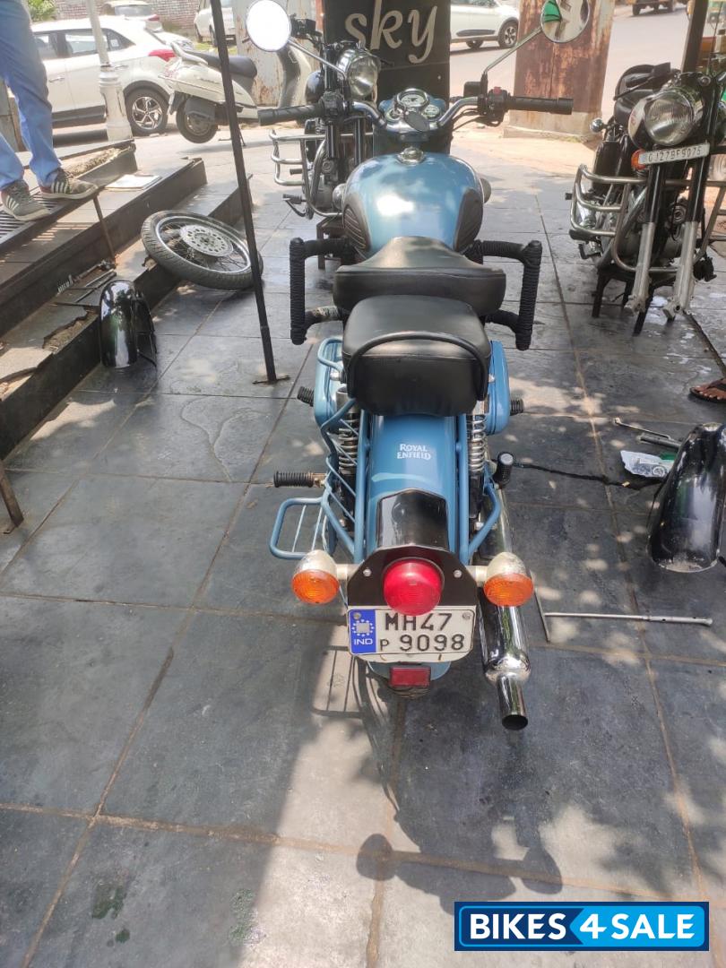 Squadron Blue Royal Enfield Classic Squadron Blue Squadron Blue Royal Enfield Classic Squadron Blue