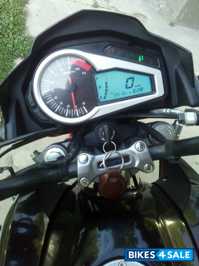 Hero Xtreme 200R Hero Xtreme 200R