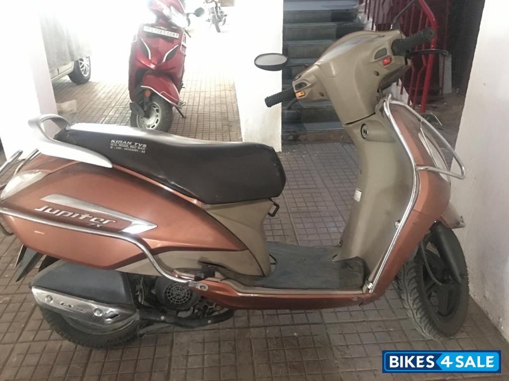 Brown TVS Jupiter ZX