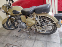 Royal Enfield Classic Desert Storm
