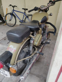 Royal Enfield Classic Desert Storm