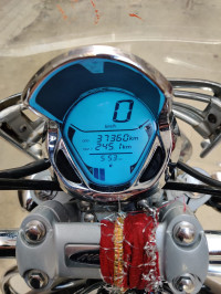 Bajaj Avenger Cruise 220