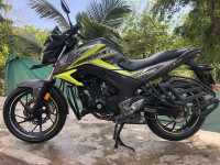 Mat Axis Gray Metall Honda CB Hornet 160R