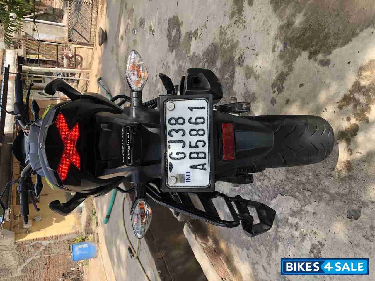 Mat Axis Gray Metall Honda CB Hornet 160R