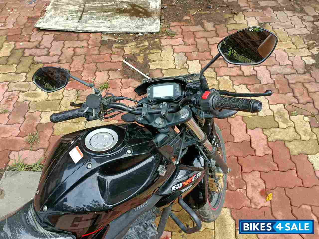 Suzuki Gixxer ABS