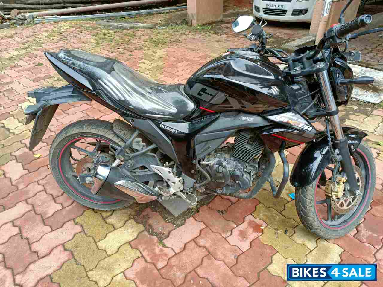 Suzuki Gixxer ABS