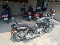Bajaj Avenger 220 DTS-i