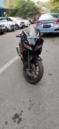 Yamaha YZF R15 V3