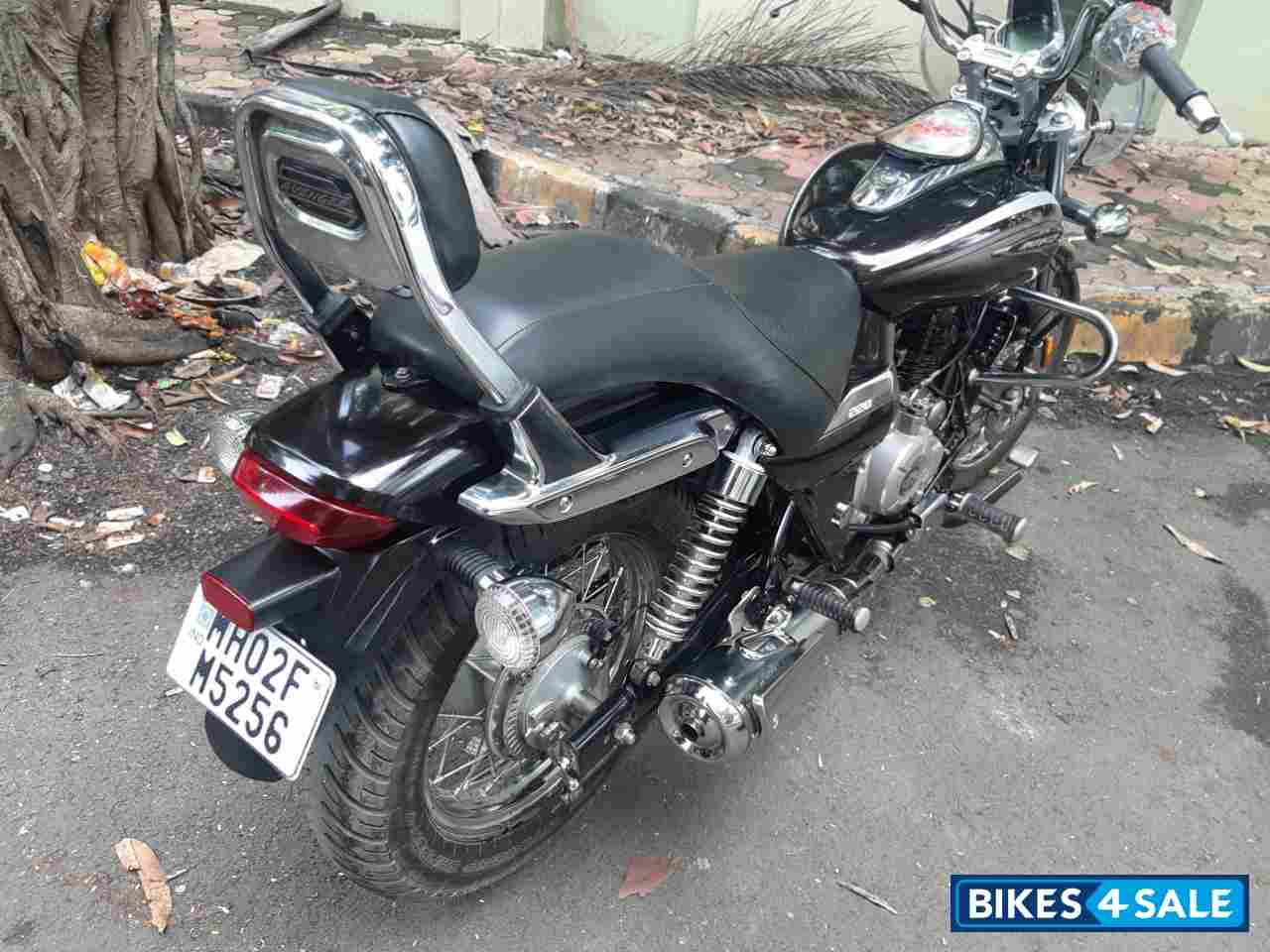 Bajaj Avenger Cruise 220 BS6