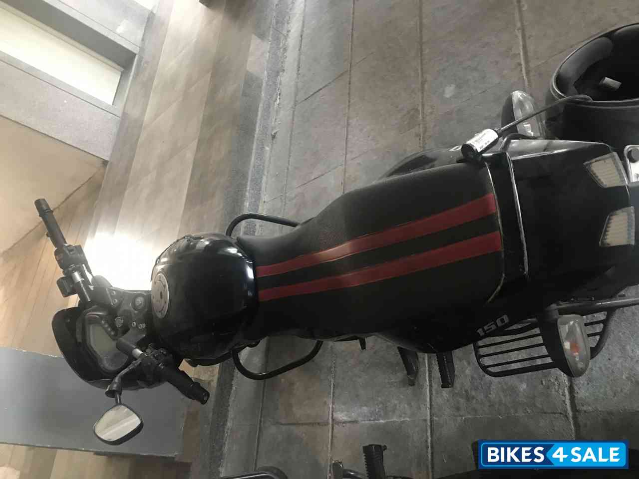 Original Black Bajaj Pulsar 150 DTSi