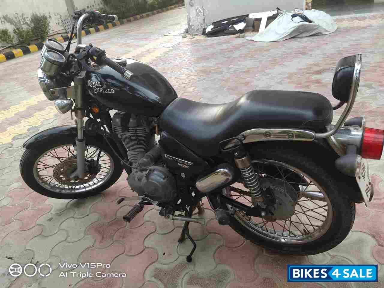 Black Royal Enfield Thunderbird TwinSpark 350