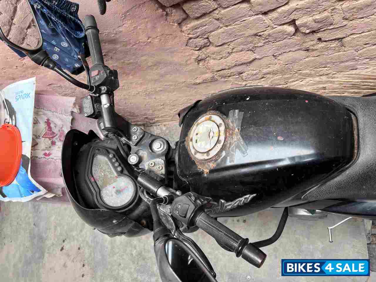 Black Bajaj Pulsar 150