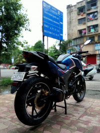 Honda CB Hornet 160R