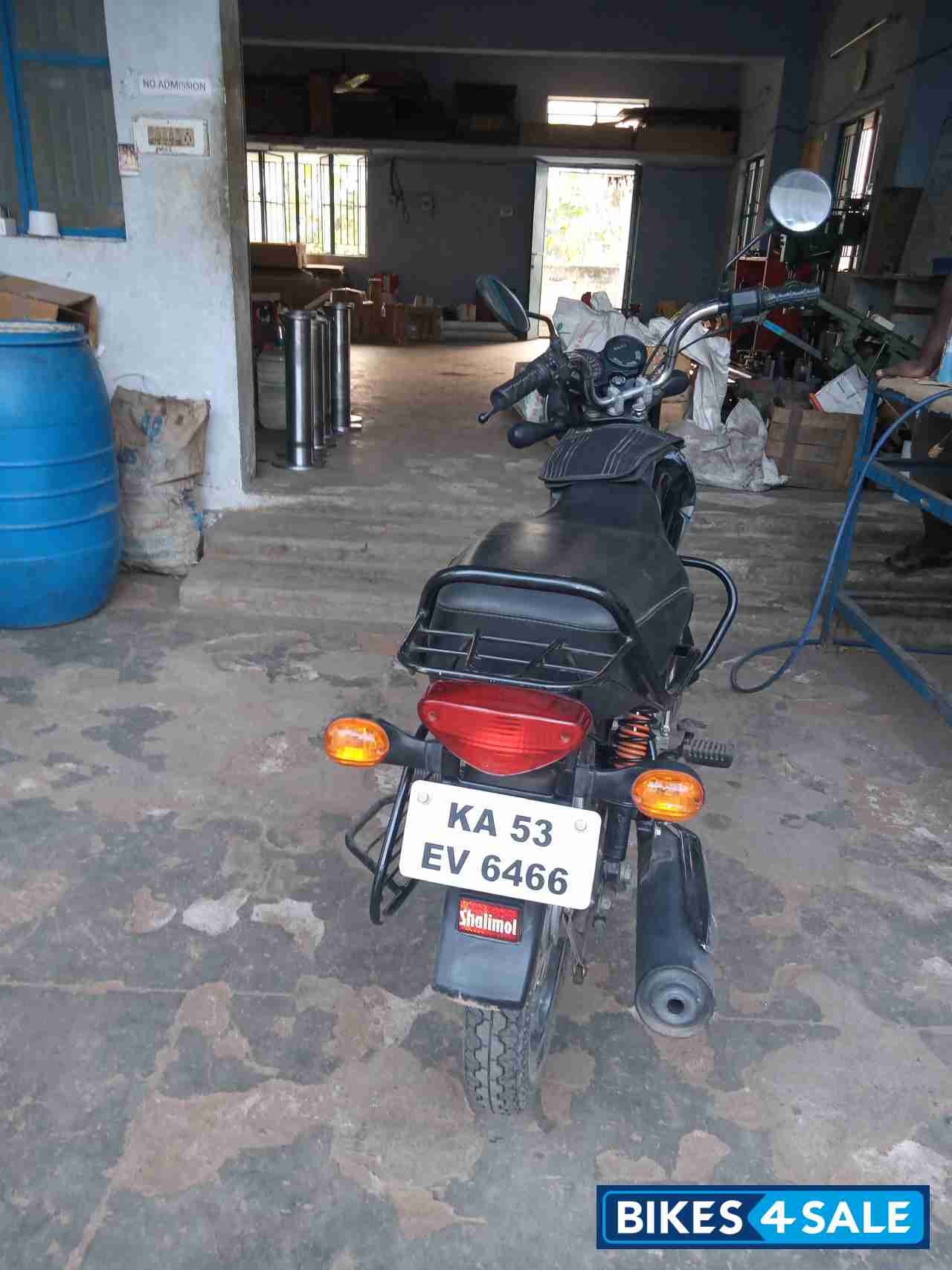 Bajaj CT 100B