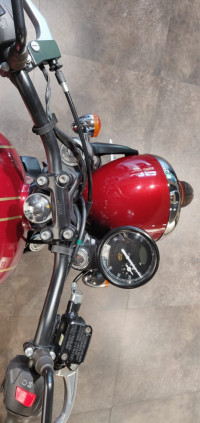 Commet Red Jawa forty two