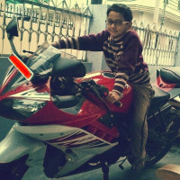 Red N White Yamaha YZF R15 V2