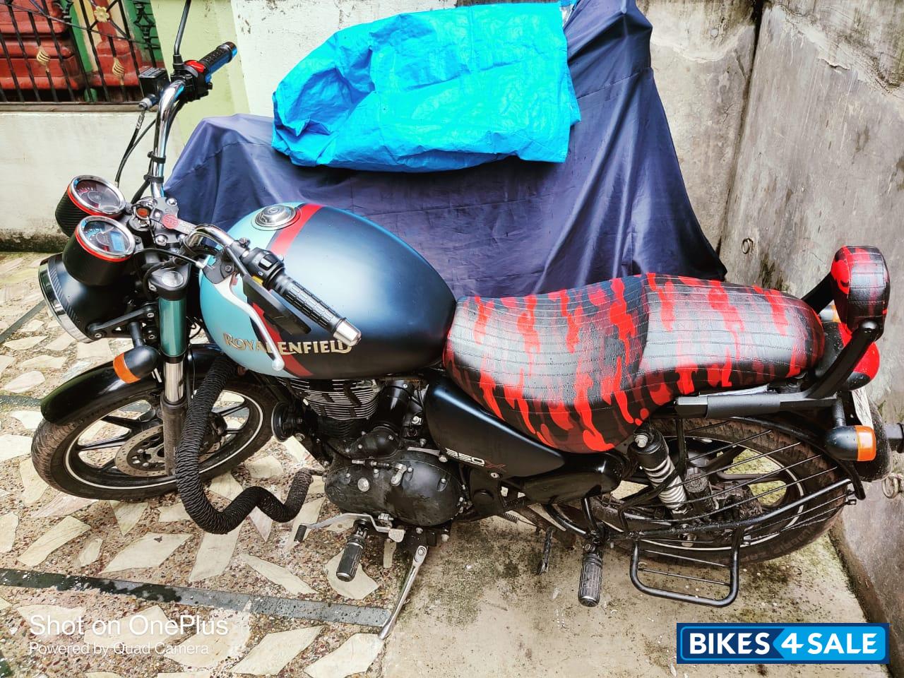 Blue And Black With Red Highli Royal Enfield Thunderbird 350