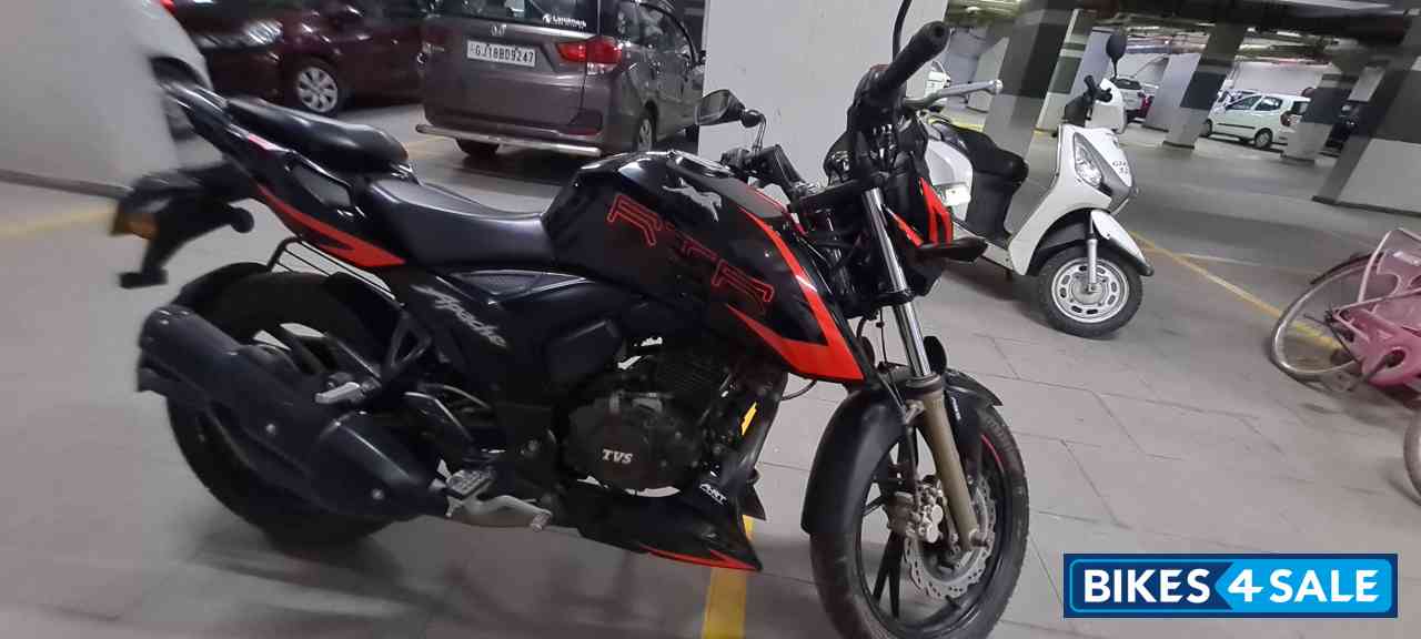 TVS Apache RTR 200 4V ABS