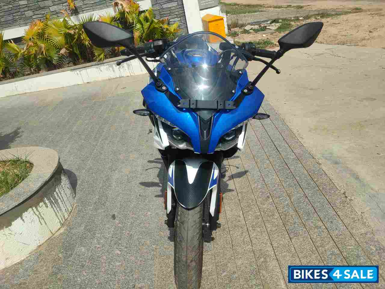 Bajaj Pulsar RS 200