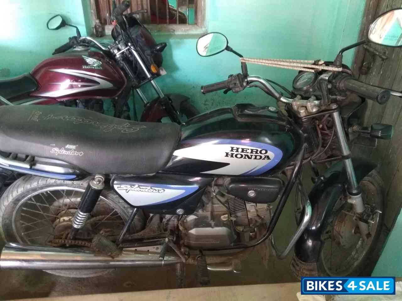 Black Hero Splendor Plus