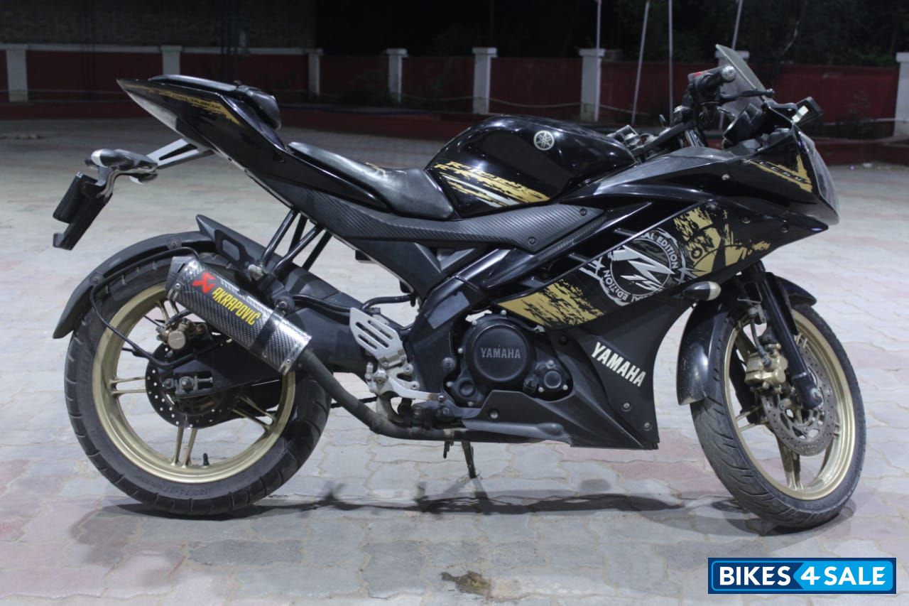 Yamaha YZF R15 V2 Yamaha YZF R15 V2