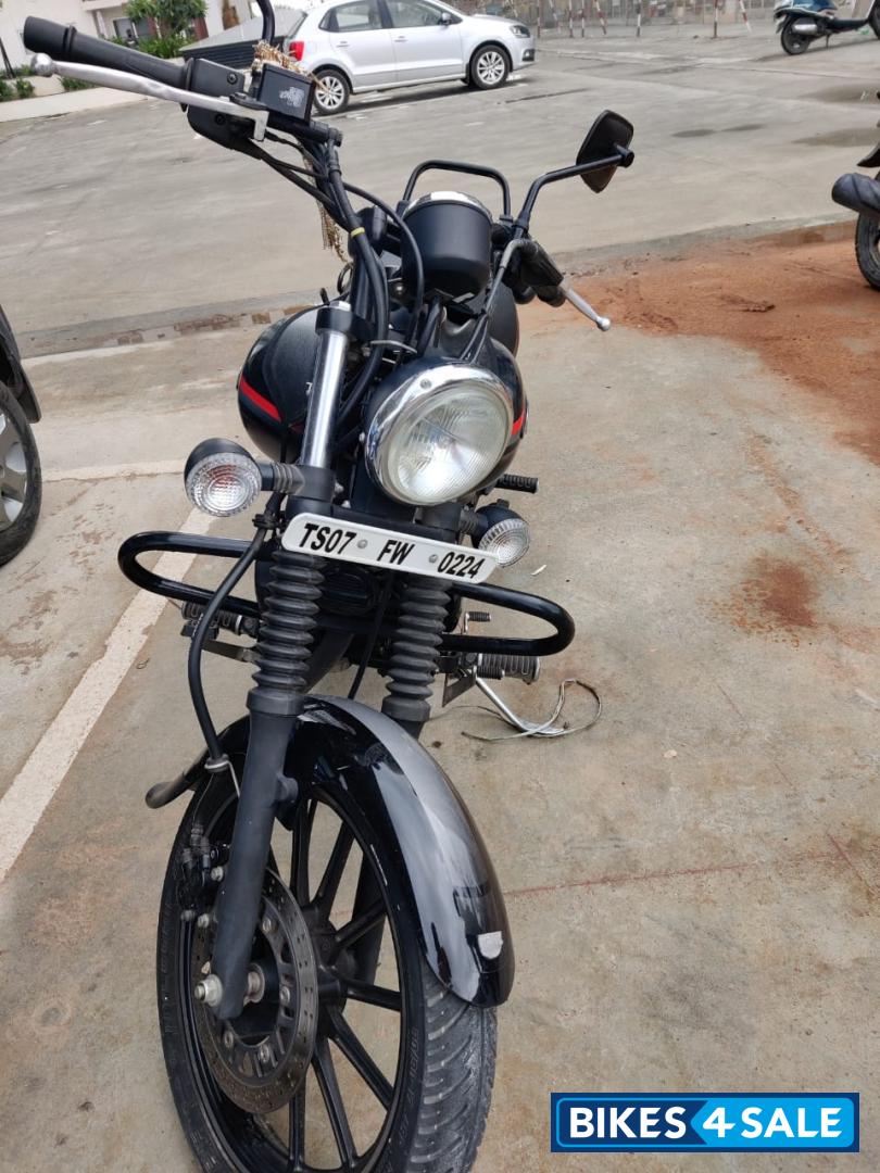 Bajaj Avenger
