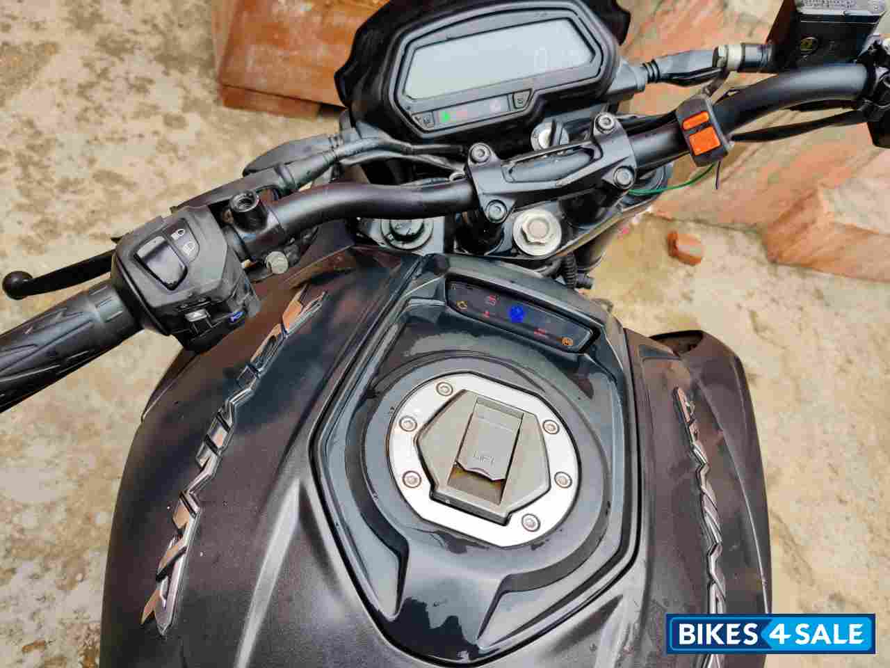 Bajaj Dominar 400 ABS BS6