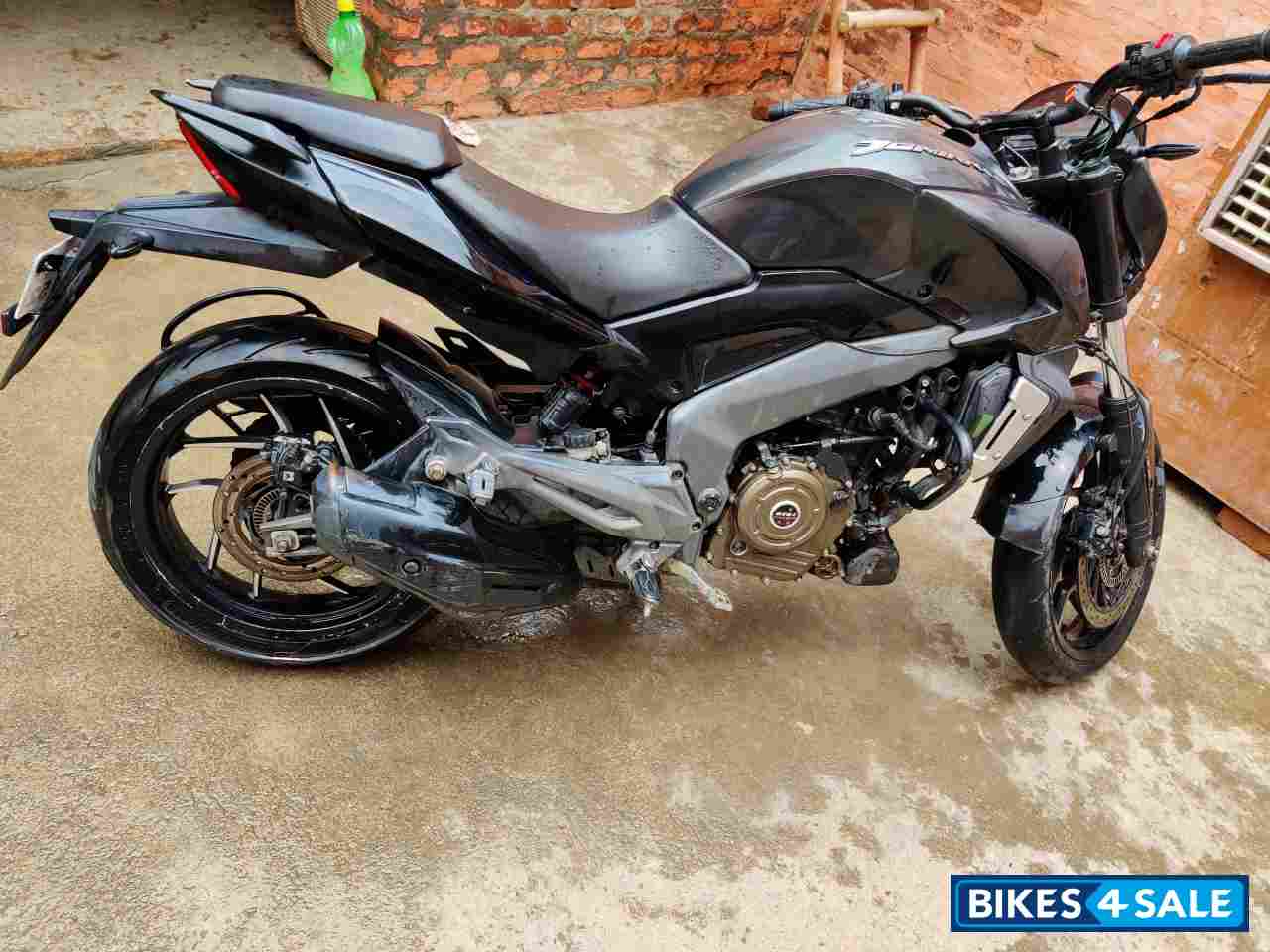Bajaj Dominar 400 ABS BS6