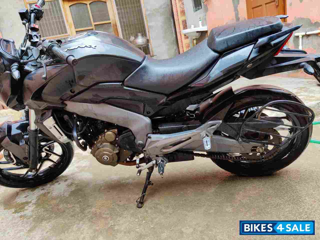 Bajaj Dominar 400 ABS BS6
