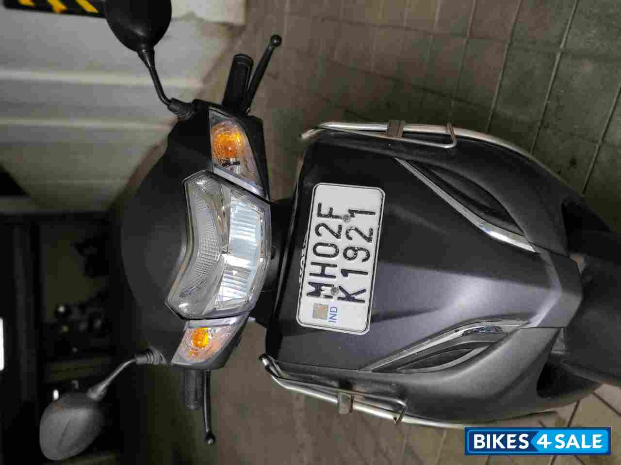Grey Honda Activa 5G
