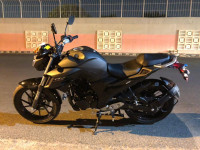 Black Mat Yamaha FZ25