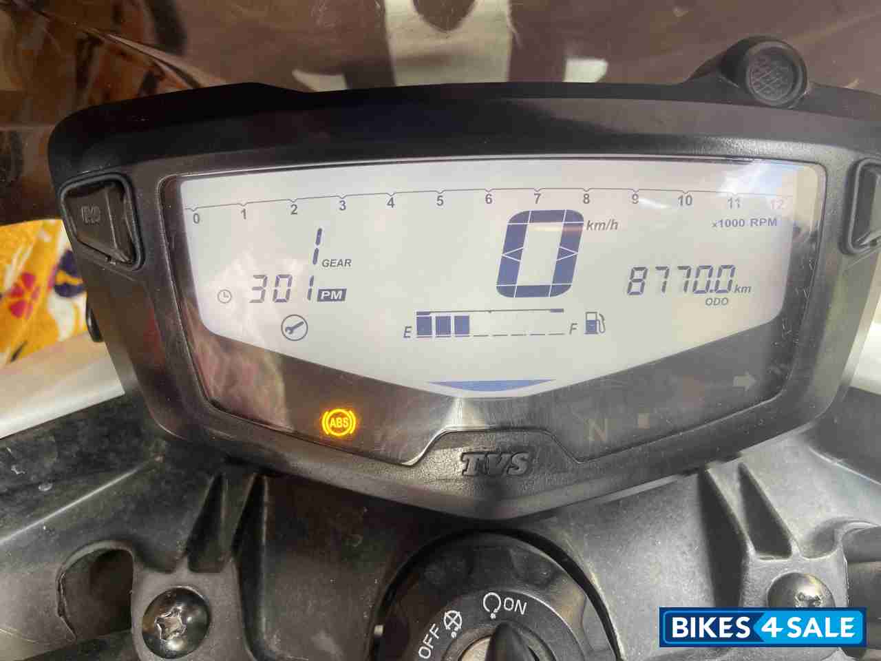 White TVS Apache RTR 200 4V ABS Race Edition 2.0