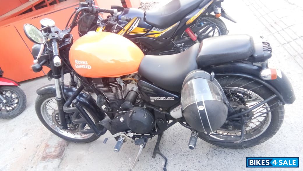 Royal Enfield Thunderbird 350 Royal Enfield Thunderbird 350