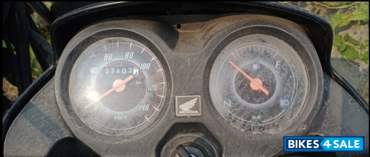 Black Honda CD 110 Dream