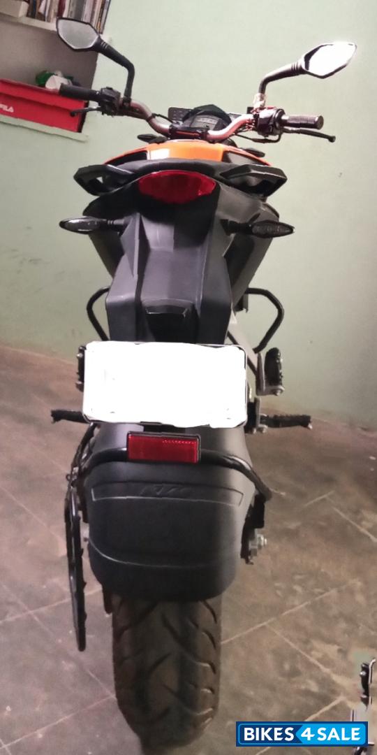 Electronic Orange KTM Duke 125