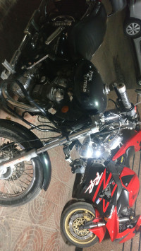 Black Royal Enfield Thunderbird TwinSpark 350