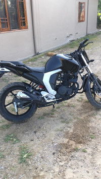 Yamaha FZ16