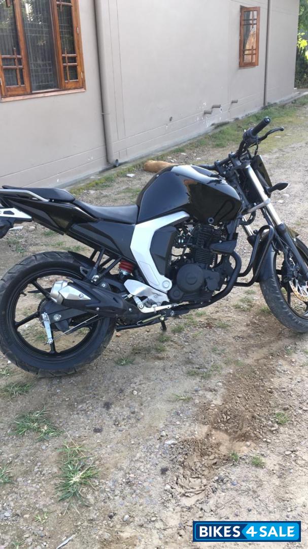 Yamaha FZ16