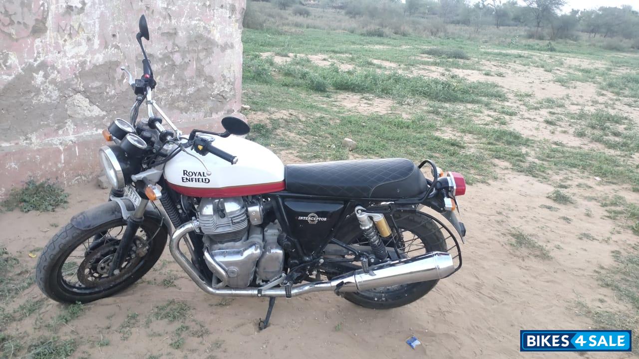 Royal Enfield Interceptor 650 Twin