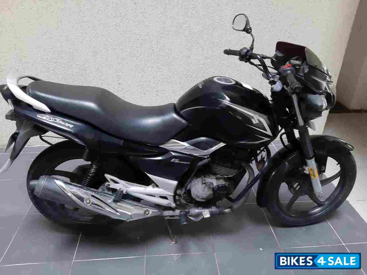 Suzuki GS 150R
