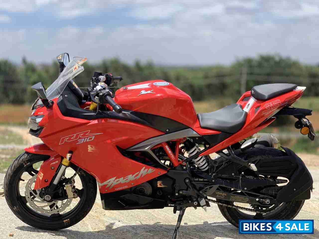 TVS Apache RR 310