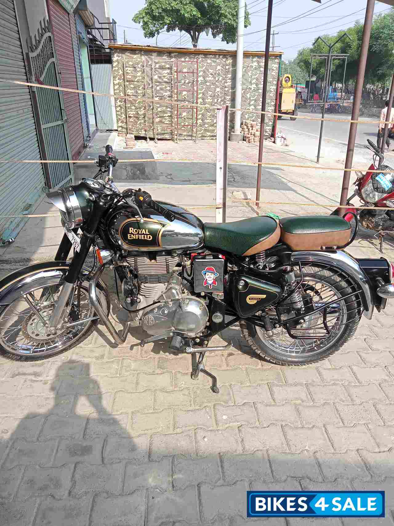 Royal Enfield Classic 500 Royal Enfield Classic 500