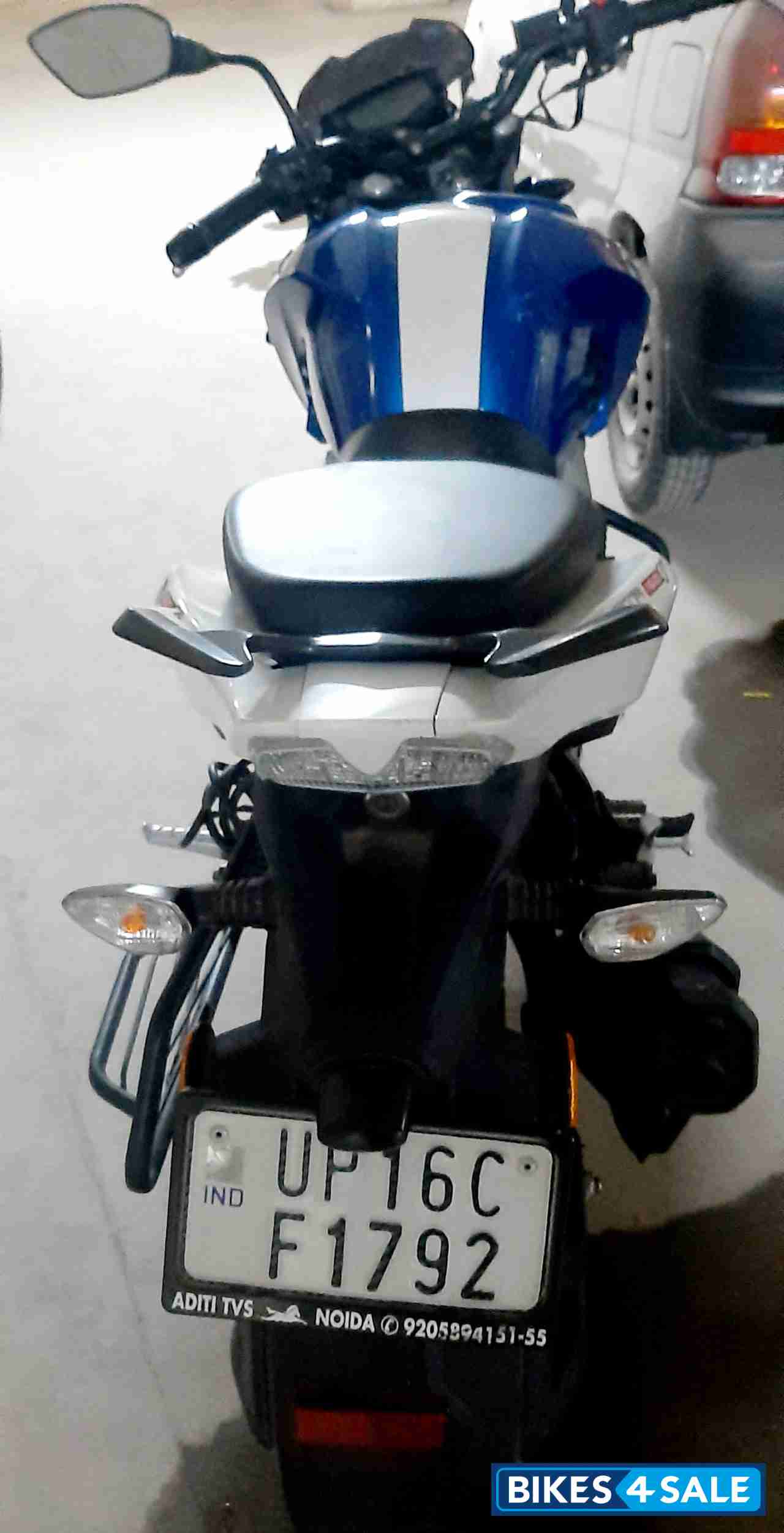 Blue White TVS Apache RTR 160 4V