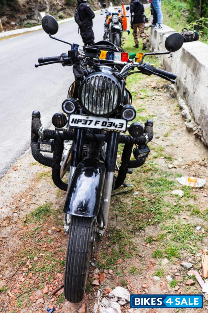 Black Royal Enfield Bullet Standard 350