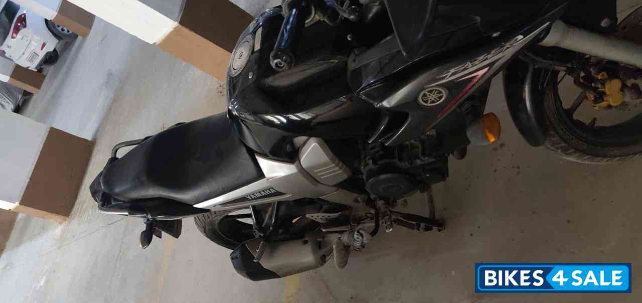 Black Yamaha Fazer FZ16ST Black Yamaha Fazer FZ16ST