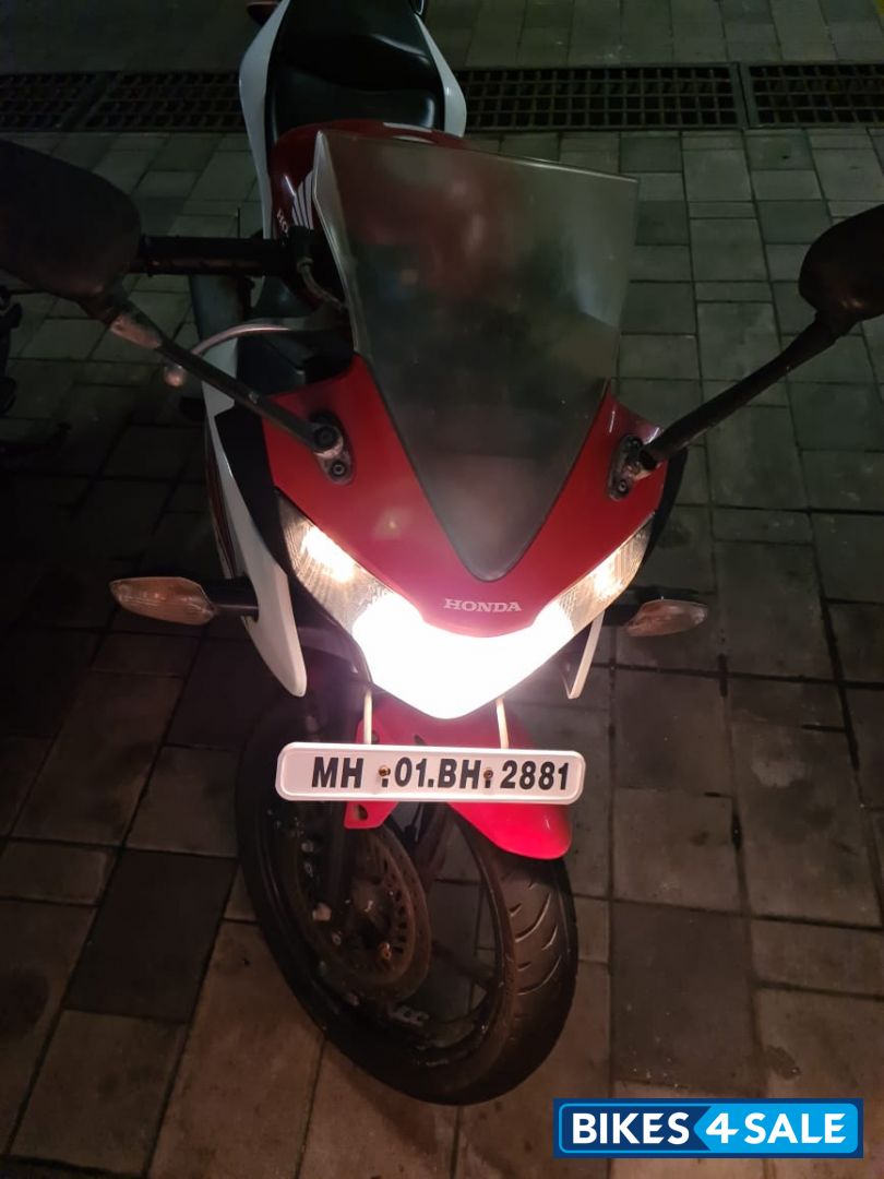 Red Honda CBR 150R